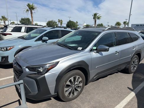 Used 2025 Subaru Outback Touring XT w/ Popular Package #2 AWD/4WD image 2