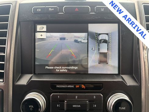 Used 2018 Ford F250 Platinum w/ Platinum Ultimate Package image 17