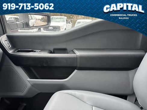 New 2026 Ford F250 XL w/ XL Chrome Package image 28