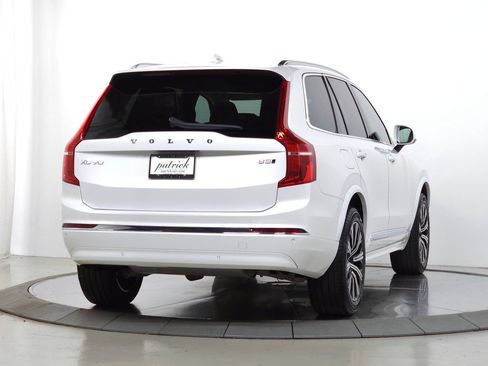 Used 2024 Volvo XC90 B5 Core w/ Climate Package AWD/4WD image 9