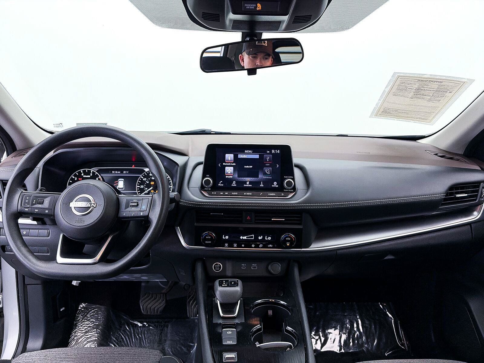 Used 2023 Nissan Rogue SV FWD image 18