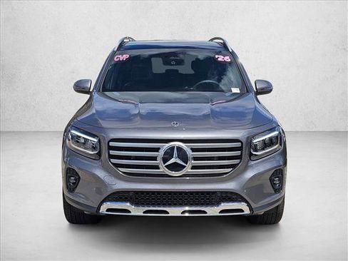 Used 2026 Mercedes-Benz GLB 250 image 2