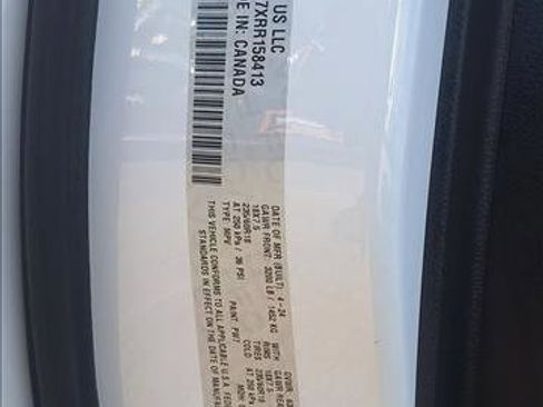 Used 2024 Chrysler Pacifica Limited image 24