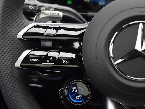 New 2025 Mercedes-Benz GLA 35 AMG 4MATIC image 22