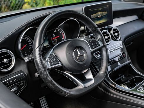 Used 2018 Mercedes-Benz GLC 43 AMG 4MATIC image 18