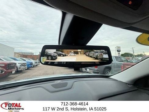 Used 2019 Chevrolet Traverse Premier AWD/4WD image 31