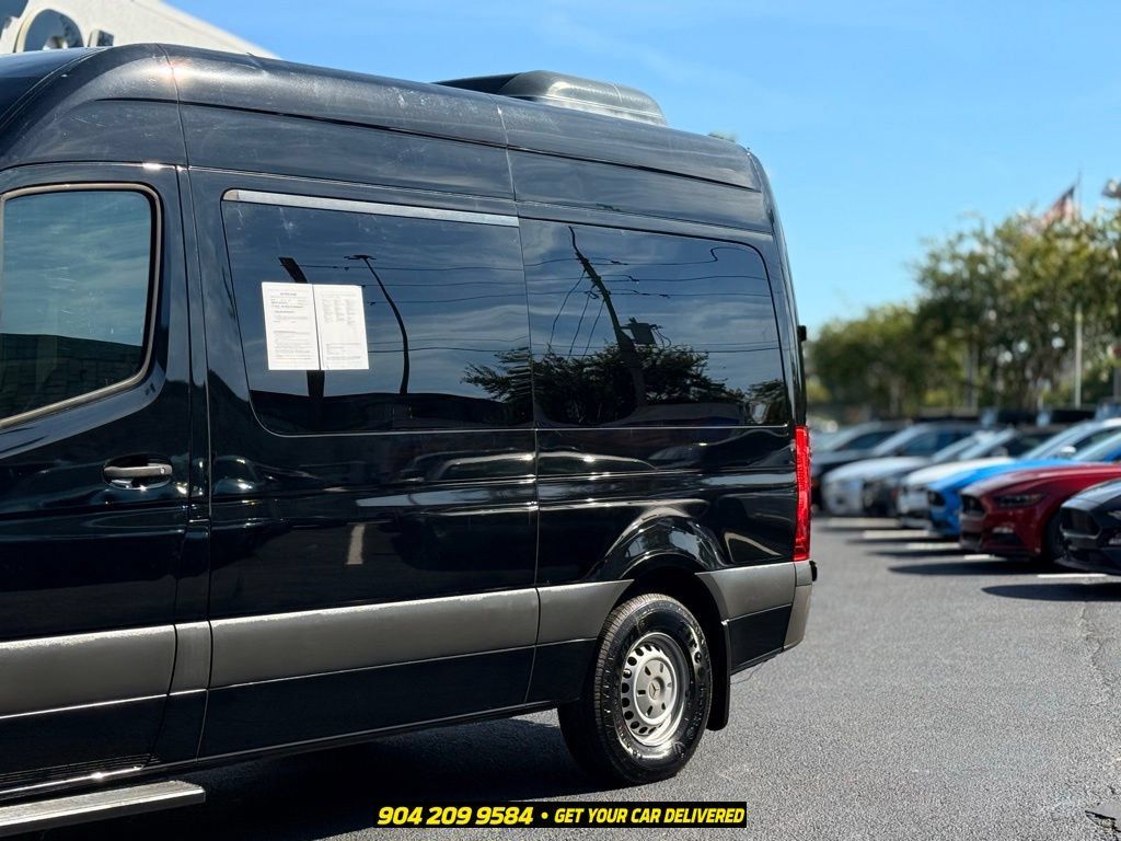Used 2019 Mercedes-Benz Sprinter 2500 image 3