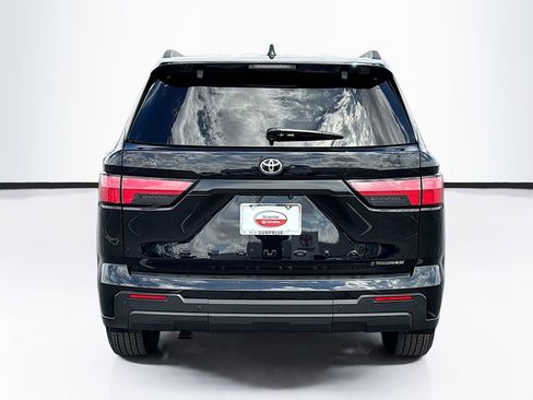 Used 2025 Toyota Sequoia SR5 AWD/4WD image 6