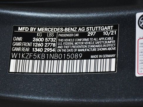 Used 2022 Mercedes-Benz E 450 4MATIC Sedan w/ Night Package image 17