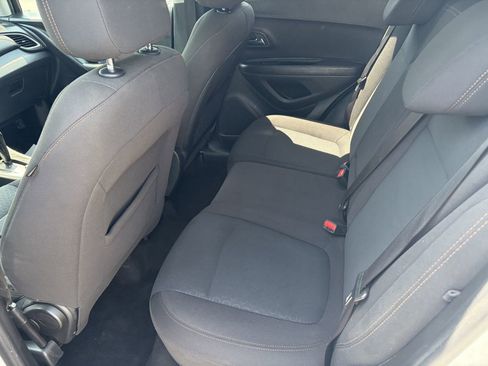 Used 2020 Chevrolet Trax LS w/ Tint and Cruise Package FWD image 19
