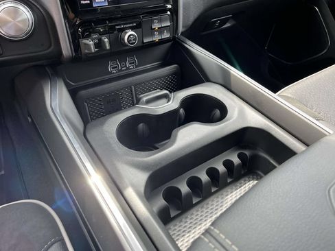 Used 2026 RAM 1500 Laramie w/ Night Edition AWD/4WD image 32