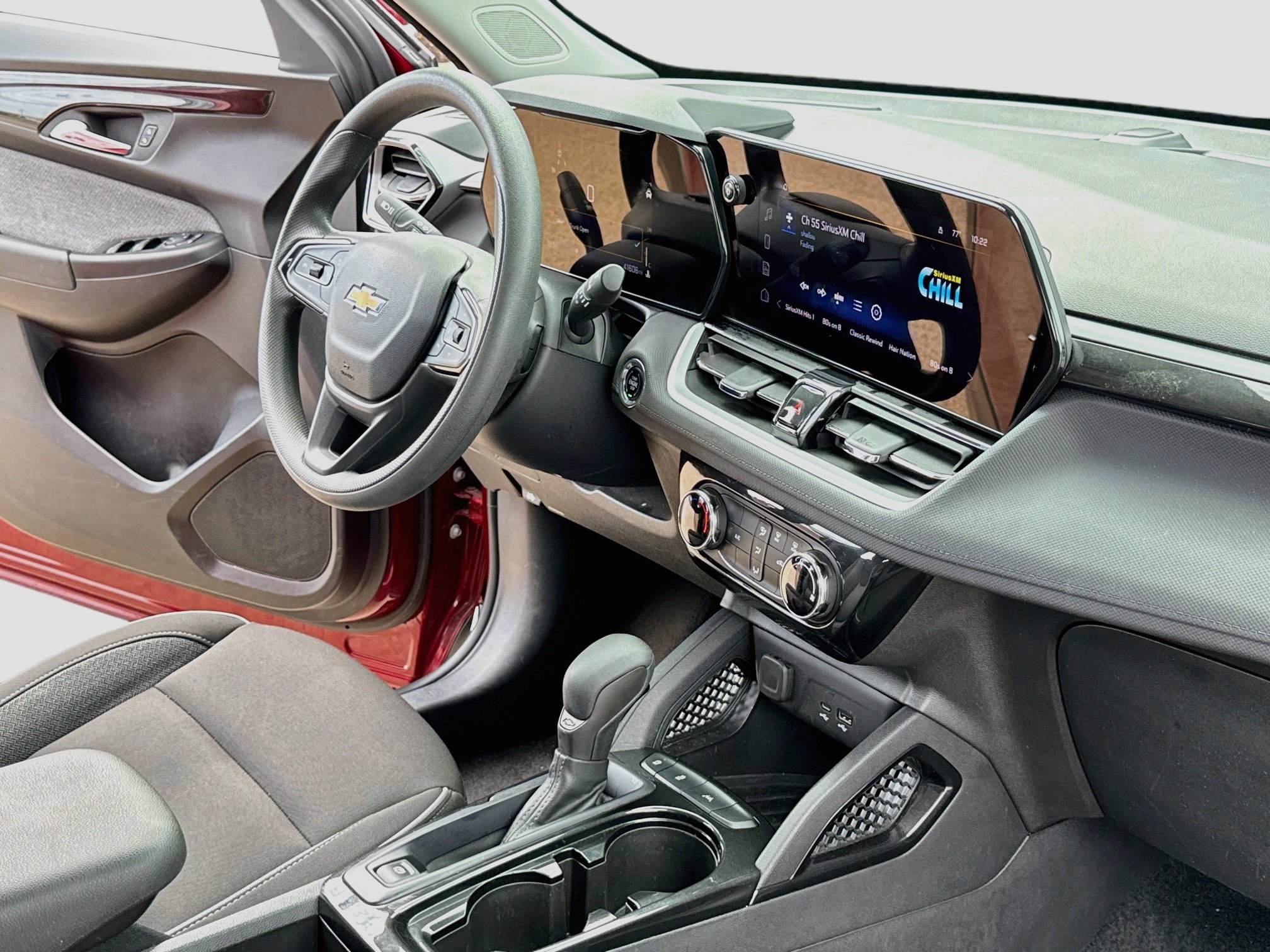 Used 2025 Chevrolet TrailBlazer LT FWD image 15