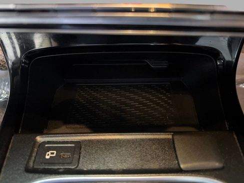 Used 2020 Mercedes-Benz CLA 250 image 30