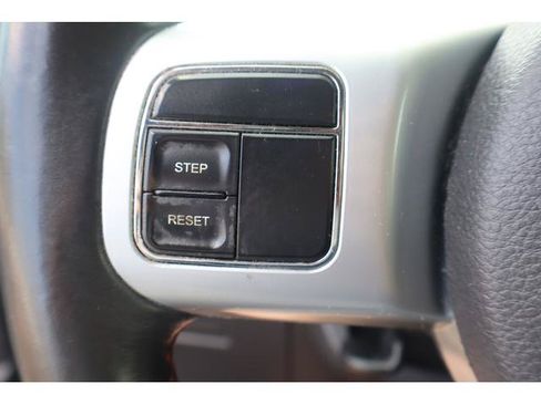 Used 2012 Jeep Liberty Arctic AWD/4WD image 11
