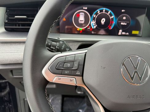New 2026 Volkswagen Tiguan S AWD/4WD image 17