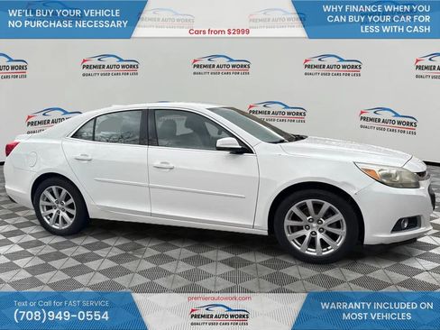 Used 2015 Chevrolet Malibu LT image 8