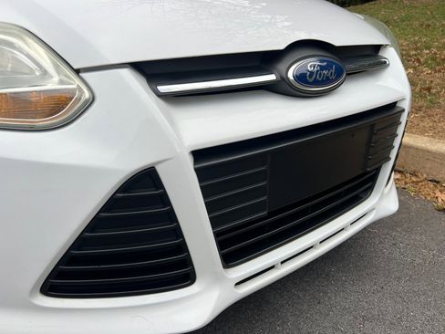 Used 2012 Ford Focus SE image 55