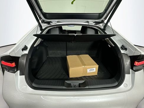New 2026 Toyota Prius Plug-In Hybrid FWD image 27