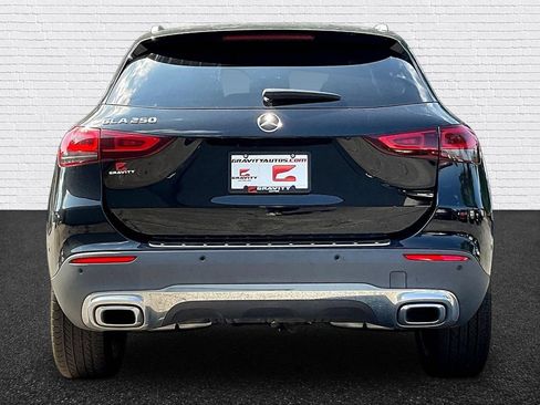 Used 2023 Mercedes-Benz GLA 250 w/ Premium Package image 5