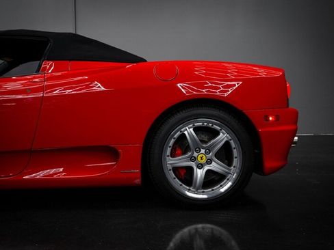 Used 2005 Ferrari 360 Spider RWD image 9