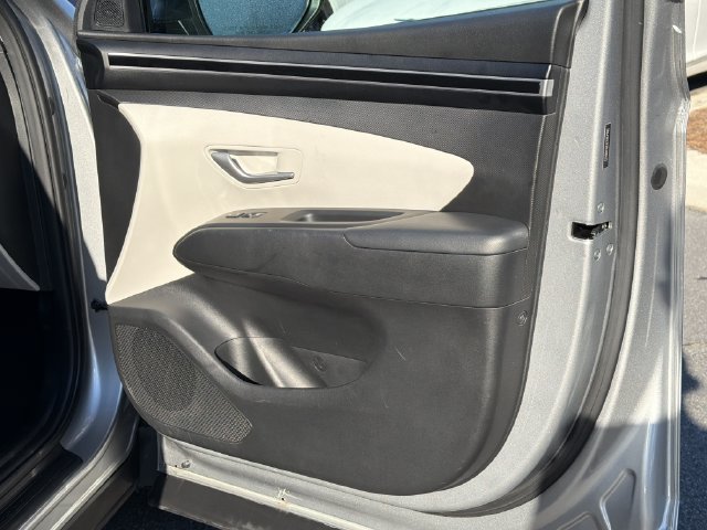 Used 2024 Hyundai Tucson SEL FWD image 16