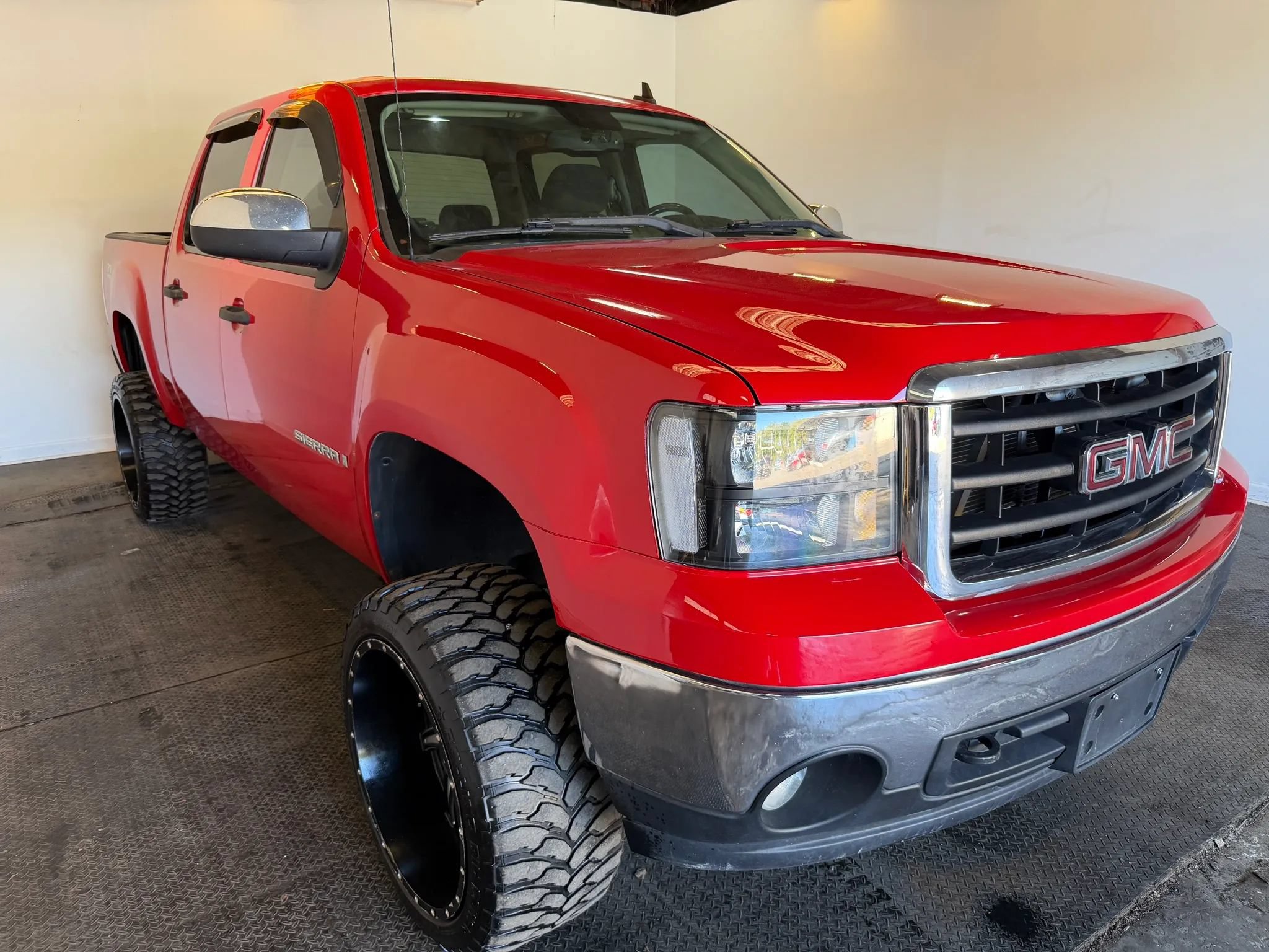 Used 2008 GMC Sierra 1500 SLE w/ Power Pack Plus AWD/4WD image 4
