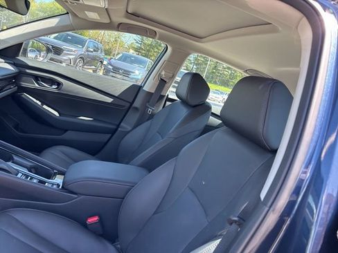 Used 2026 Honda Accord EX-L image 11