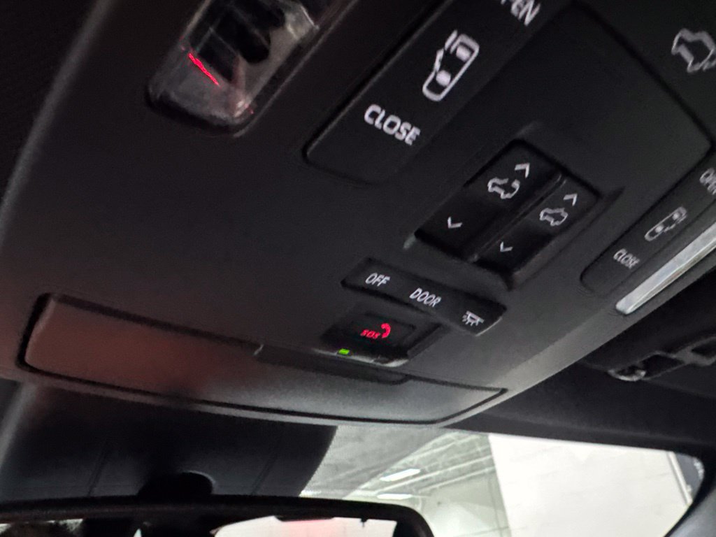 New 2026 Toyota Sienna XLE Woodland Edition AWD/4WD image 25