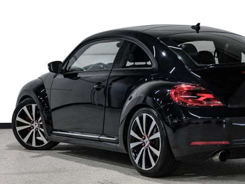 Used 2013 Volkswagen Beetle 2.0T FWD image 12