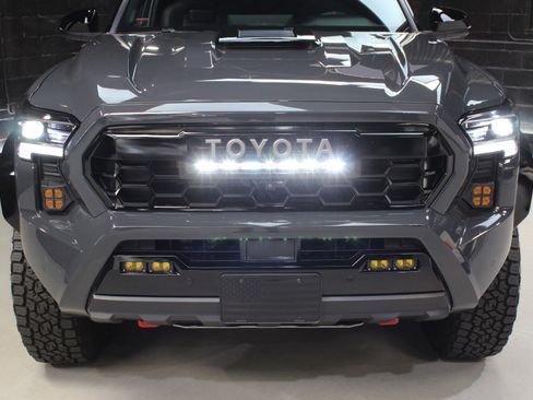Used 2025 Toyota Tacoma TRD Pro image 7