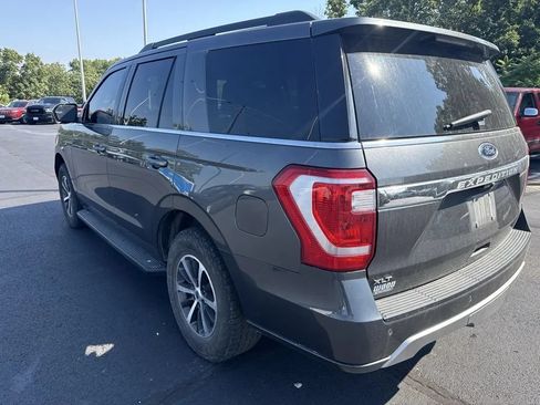 Used 2018 Ford Expedition XLT AWD/4WD image 2