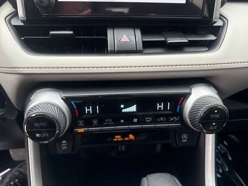 Used 2024 Toyota RAV4 XLE w/ Convenience Package image 15