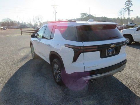 New 2026 Chevrolet Traverse LT w/ Driver Confidence Package image 7