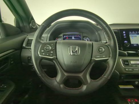 Used 2022 Honda Passport TrailSport image 25