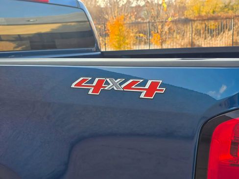 Used 2019 Chevrolet Colorado W/T w/ WT Convenience Package image 30