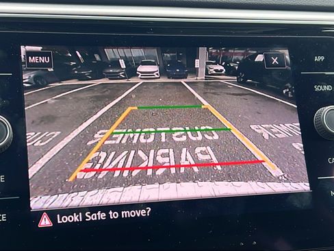 Used 2018 Volkswagen Atlas SEL FWD image 17