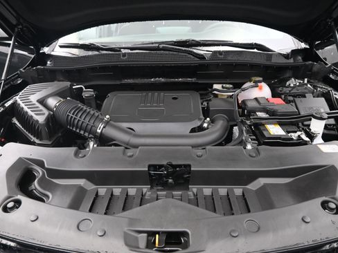 New 2026 Chevrolet Blazer LT w/ Sound & Technology Package FWD image 23