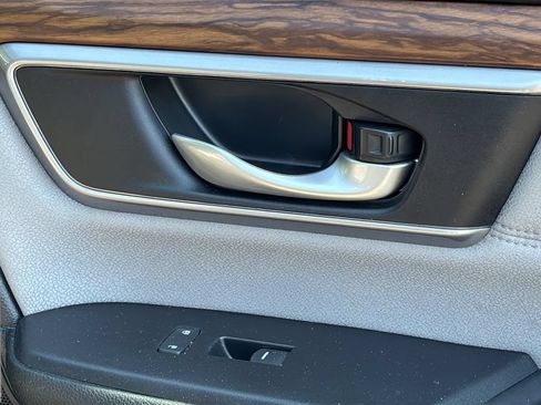 Used 2017 Honda CR-V EX image 34