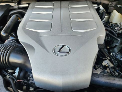 Certified 2022 Lexus GX 460 Luxury w/ Sport Design Package AWD/4WD image 34