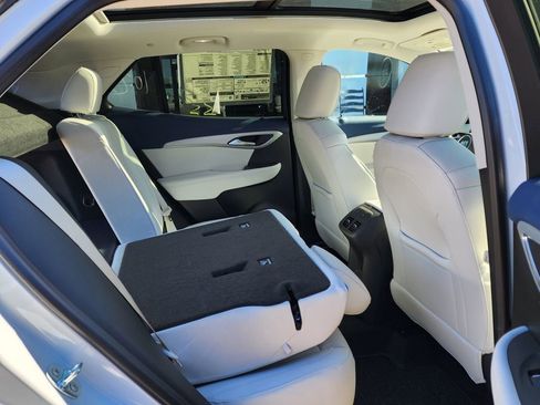 New 2026 Buick Envision Avenir image 47