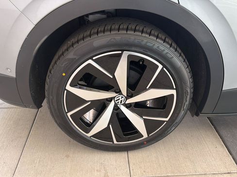 Used 2023 Volkswagen ID.4 Pro S RWD image 13