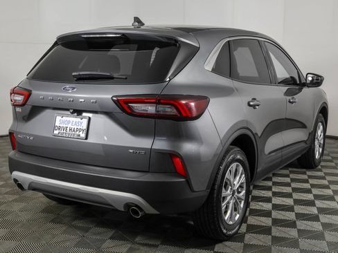 Used 2024 Ford Escape Active AWD/4WD image 16