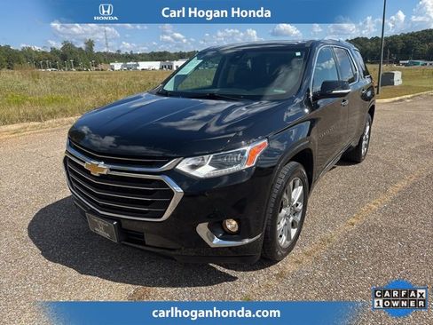 Used 2019 Chevrolet Traverse Premier w/ Driver Confidence II Package image 1