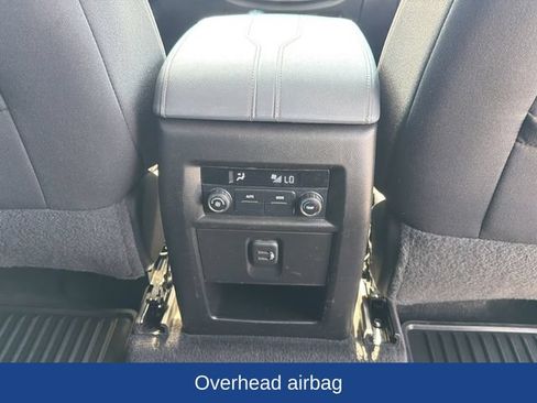 Used 2019 Chevrolet Traverse LT AWD/4WD image 26