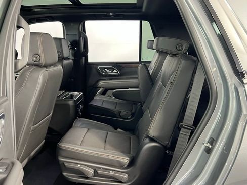 Used 2024 Chevrolet Tahoe High Country w/ Premium Package AWD/4WD image 23