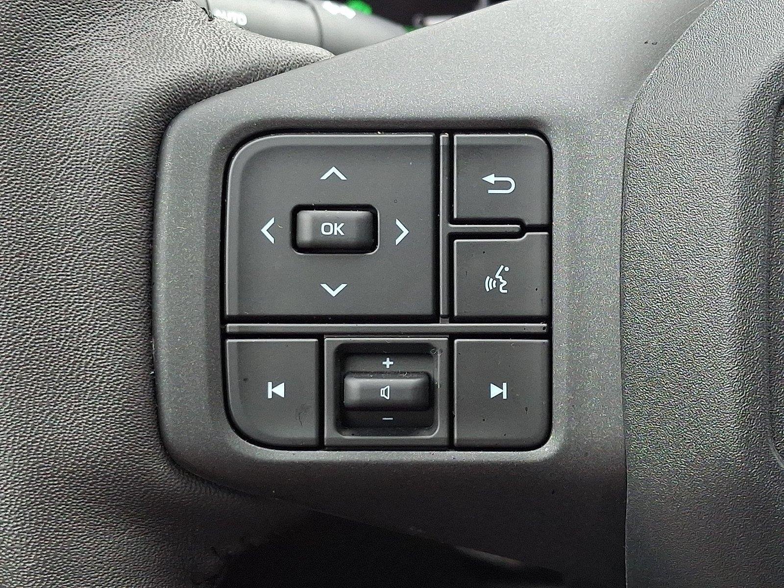 Used 2026 Toyota RAV4 XSE w/ Weather Package AWD/4WD image 22