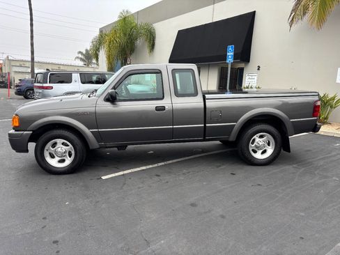 Used 2004 Ford Ranger XL image 2