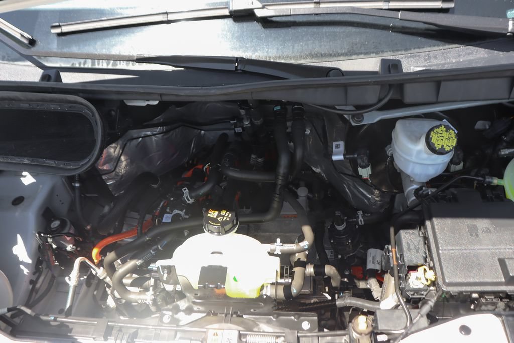 Used 2022 Ford E-Transit Medium Roof RWD image 15