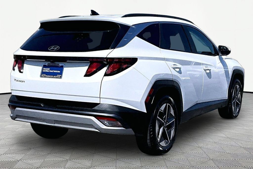Certified 2026 Hyundai Tucson SEL Plus FWD image 3