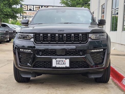 New 2026 Jeep Grand Cherokee L Limited AWD/4WD image 5